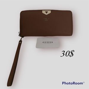 GUESS WRISTLET